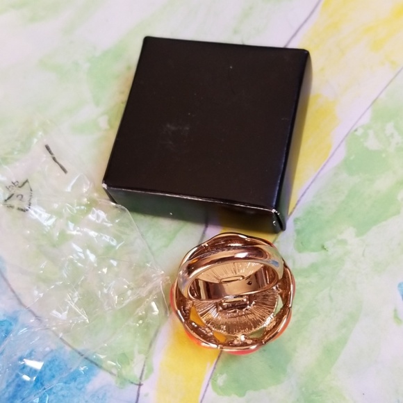 🌹Ring🌹 - Picture 5 of 5